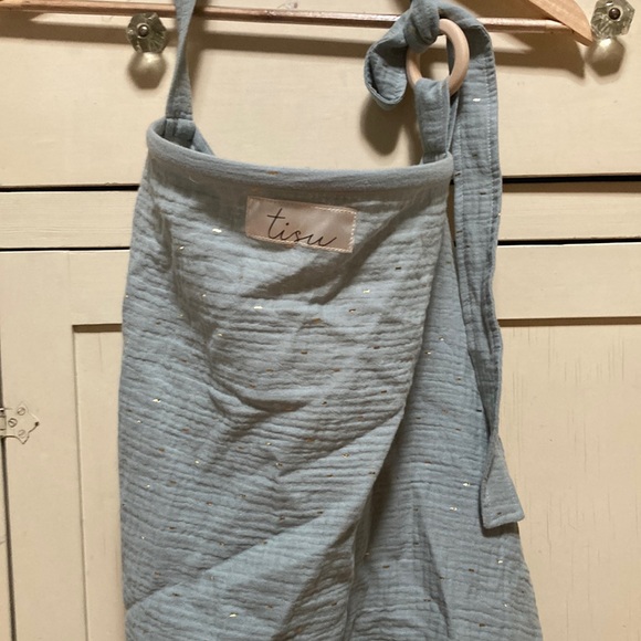 Tisu Nursing Cover - Picture 1 of 3